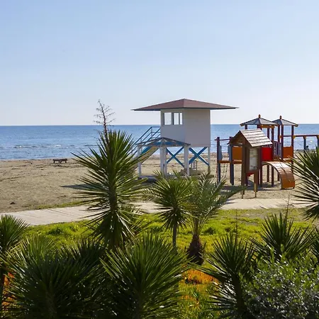 Apartament Mackenzie Castella Beachfront