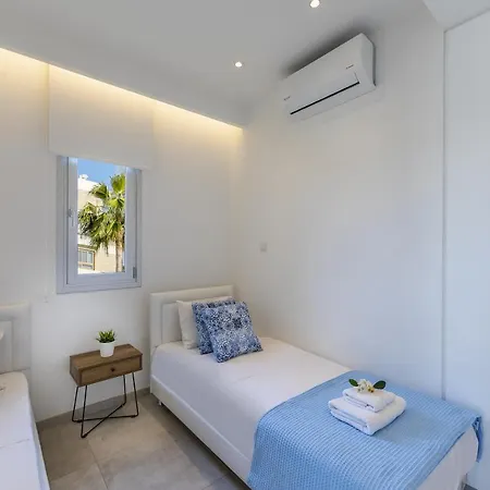 Apartman Mackenzie Castella Beachfront Lárnaka
