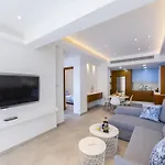 Mackenzie Castella Beachfront Apartamento Lárnaca