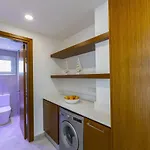 Mackenzie Castella Beachfront Apartamento *