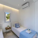 Apartamento Mackenzie Castella Beachfront Lárnaca