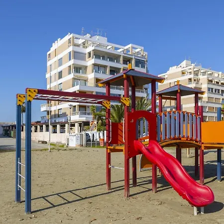 Mackenzie Castella Beachfront